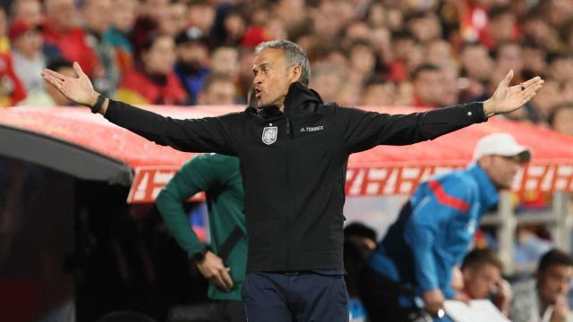 1664065494444015860.jpg luis-enrique-13.jpg